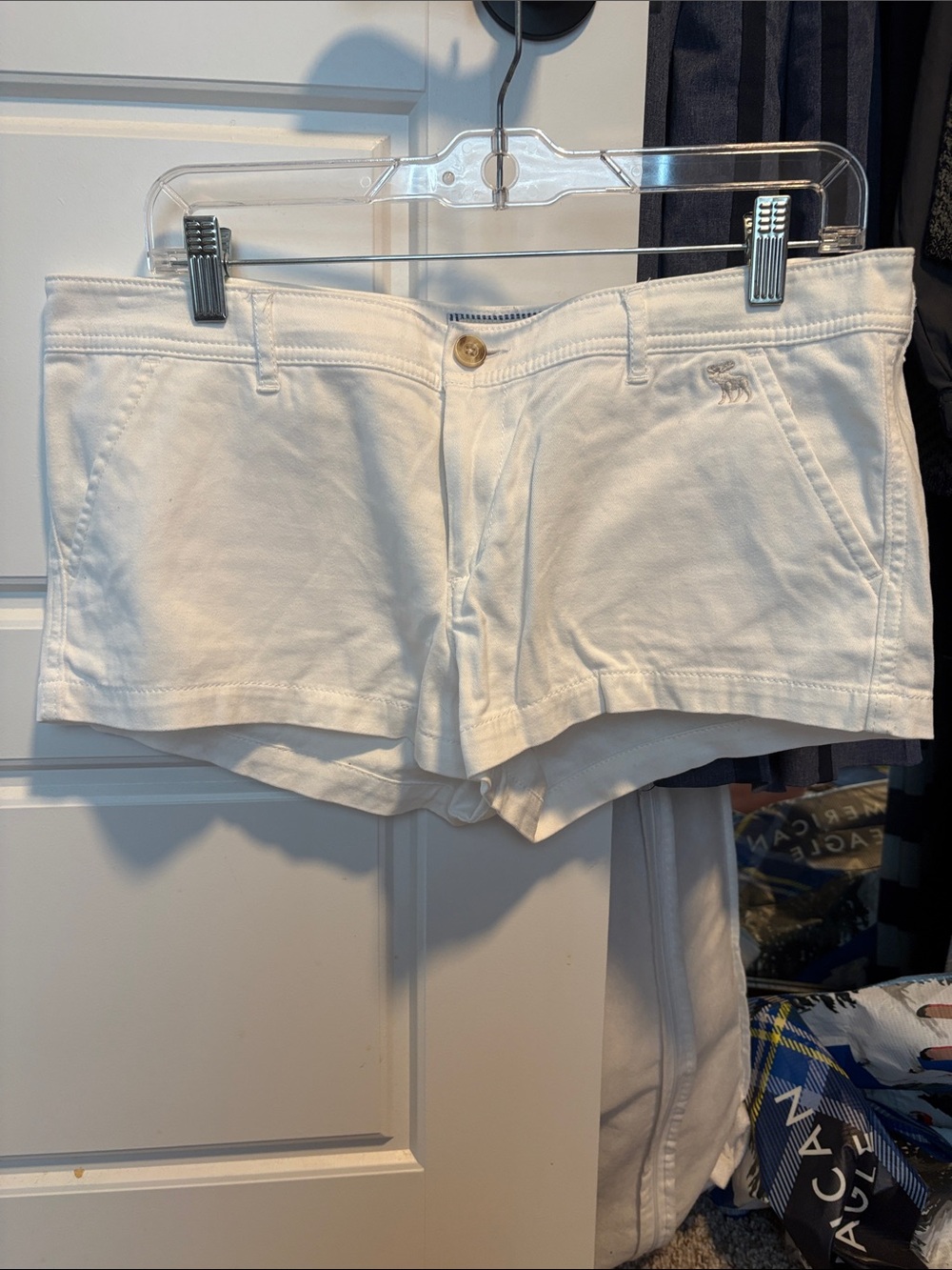 Abercrombie & Fitch White High-Rise Cotton Shorts